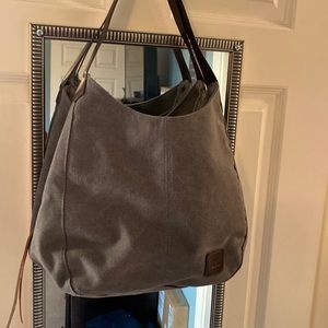 Canvas shoulder bag